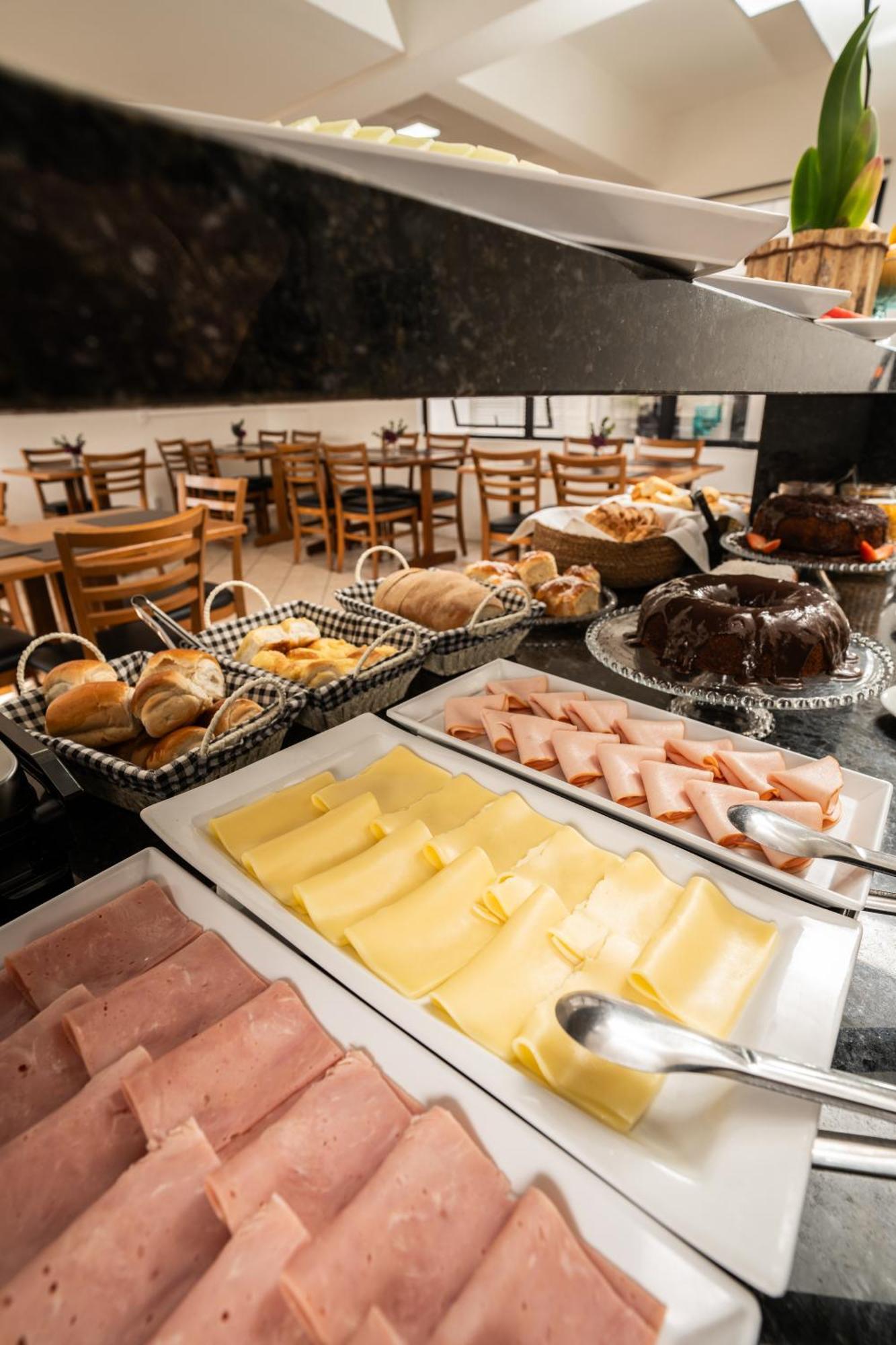 Florianópolis Boulevard Central Canasvieiras Hotel מראה חיצוני תמונה
